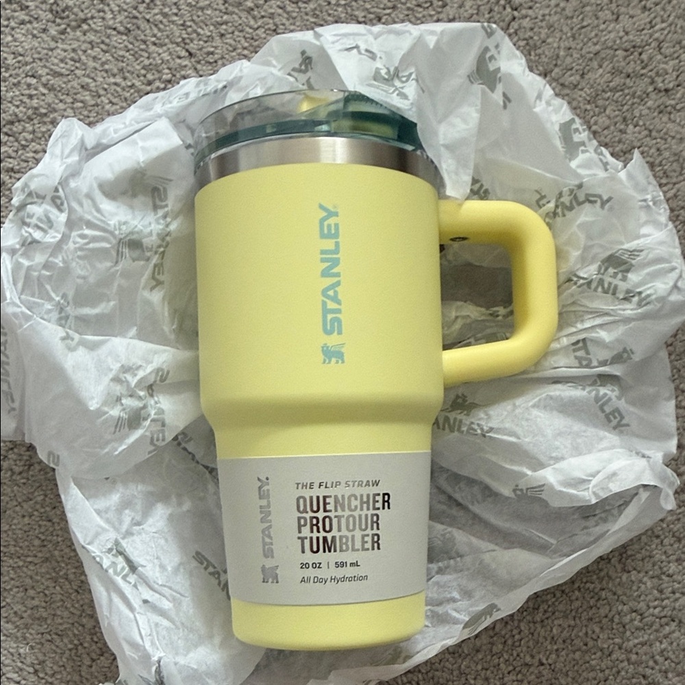 Stanley Pomelo Quencher ProTour Tumbler with Blue Logo